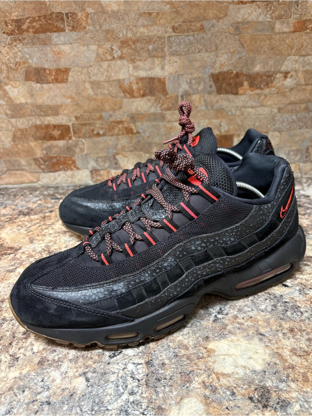 Nike Air Max 95 Black Infrared Safari AV7014 001 Size 13